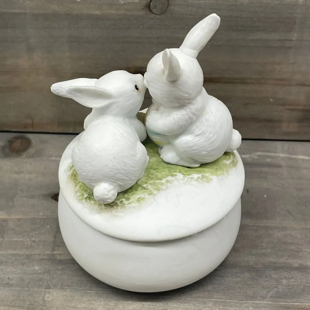 Vintage 1988 Arnart Royal Carlton Bunny Duo Easter Trinket Box Porcelain Dish